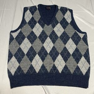 Vintage Pine State Sweater Vest Men's XL Blue Argyle V-neck Wool Made In USA